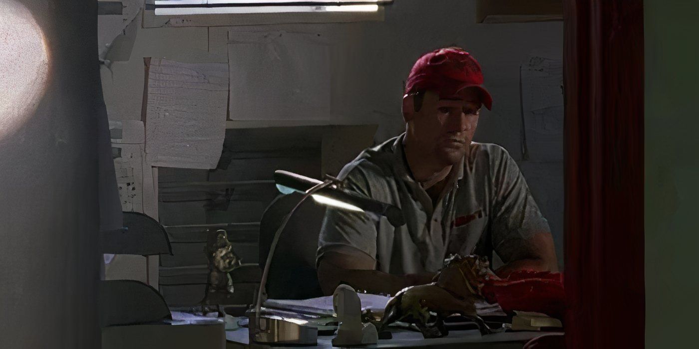 Kyle Chandler as Coach Taylor at his desk in his locker room office
