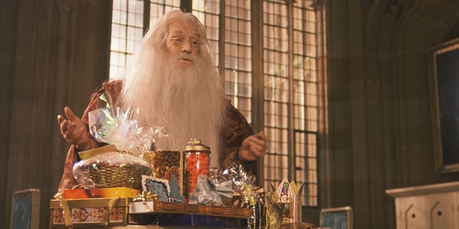 Richard Harris as Dumbledore with candy in 'Harry Potter and the Sorcerer's Stone'-1