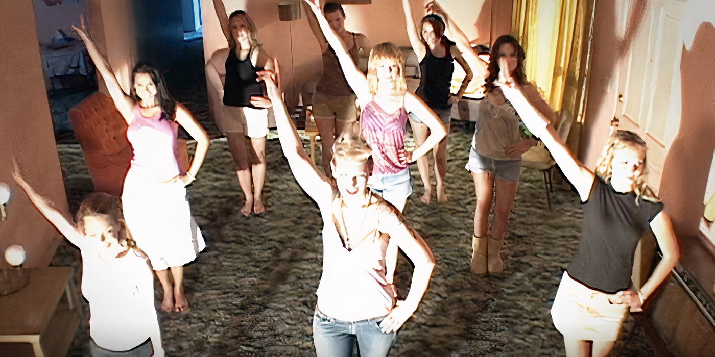 A strange dance scene in Inland Empire (2006).