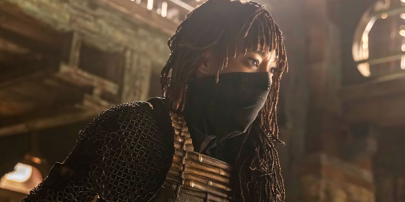 Amandla Stenberg as Mae wearing a mask in The Acolyte Episode 1