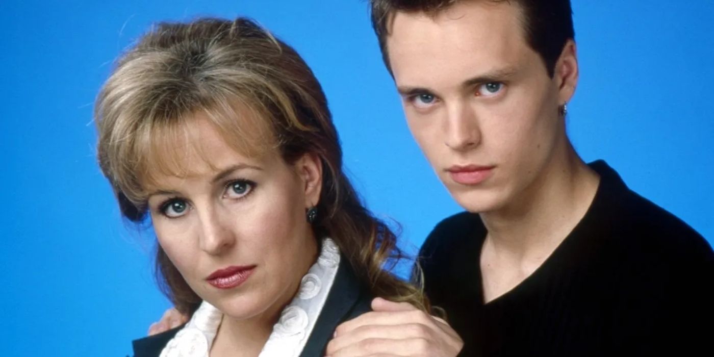 Genie Francis as Laura Spencer and Jonathan Jackson as Lucky Spencer