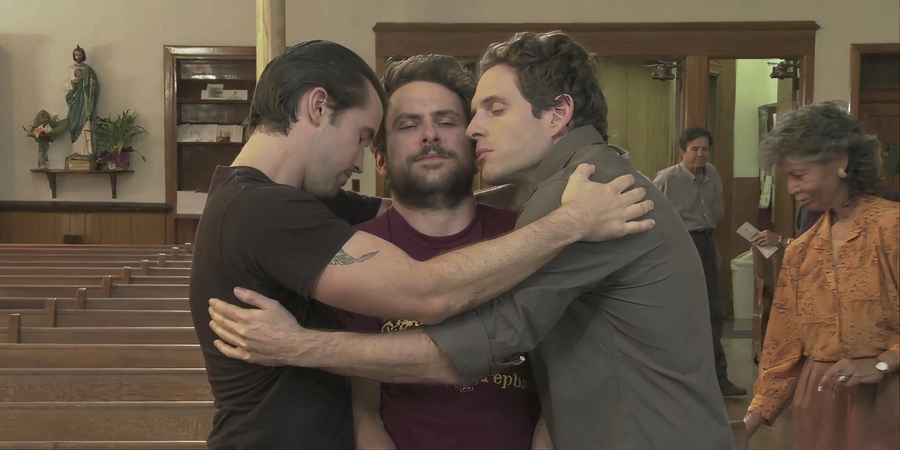 Rob McElhenney, Charlie Day y Glenn Howerton se abrazan en 'It's Sunny in Philadelphia'