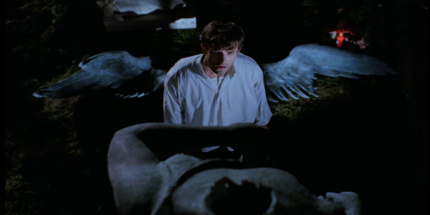 Cemetery Man Francesco Dellamorte (Rupert Everett) with Angel Wings