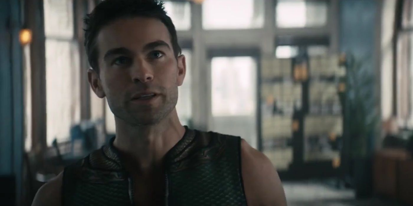 Chace Crawford, looking at something as The Deep, in The Boys Season 4 Episode 7