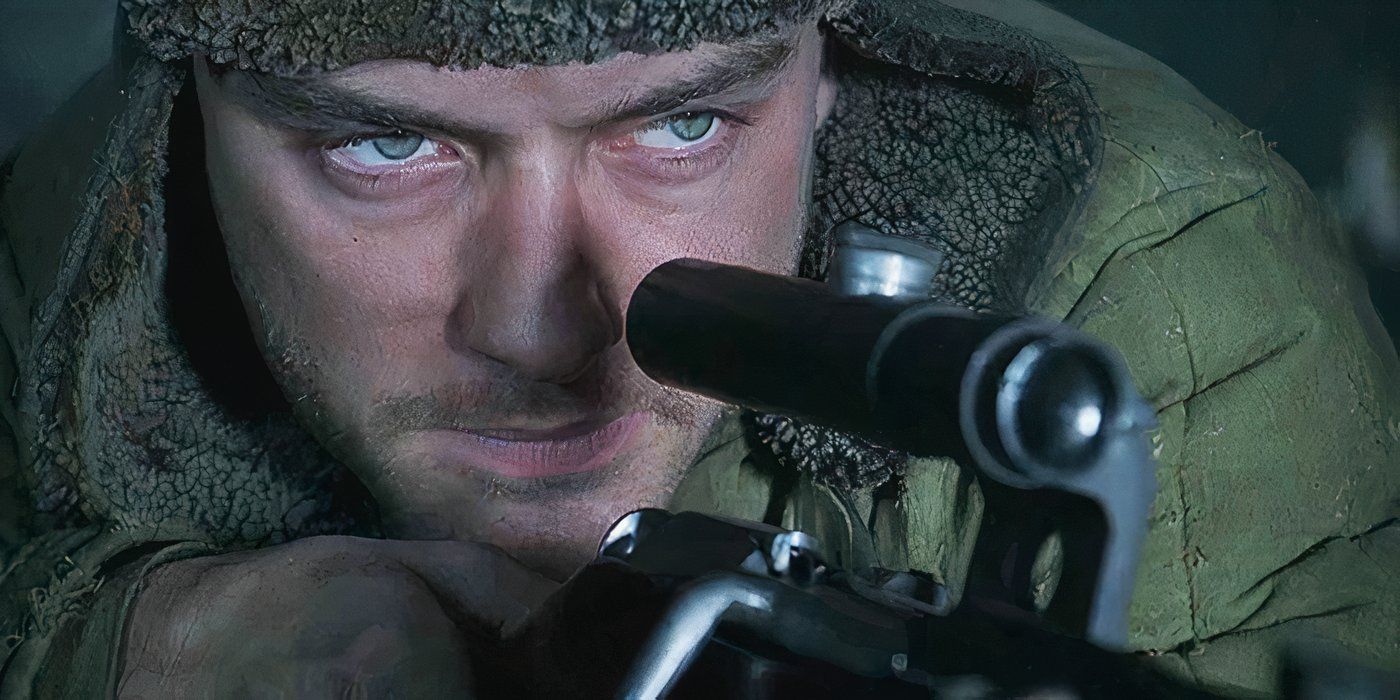 Vassili, played by actor Jude Law, aiming a rifle and looking serious in Enemy at the Gates