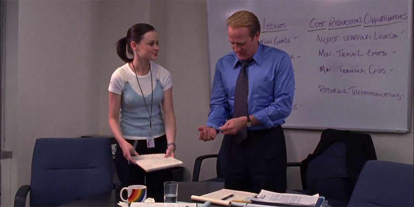 Alexis Bledel as Rory talking to Mitch Huntzberger in Gilmore Girls episode "Blame Booze and Melville".