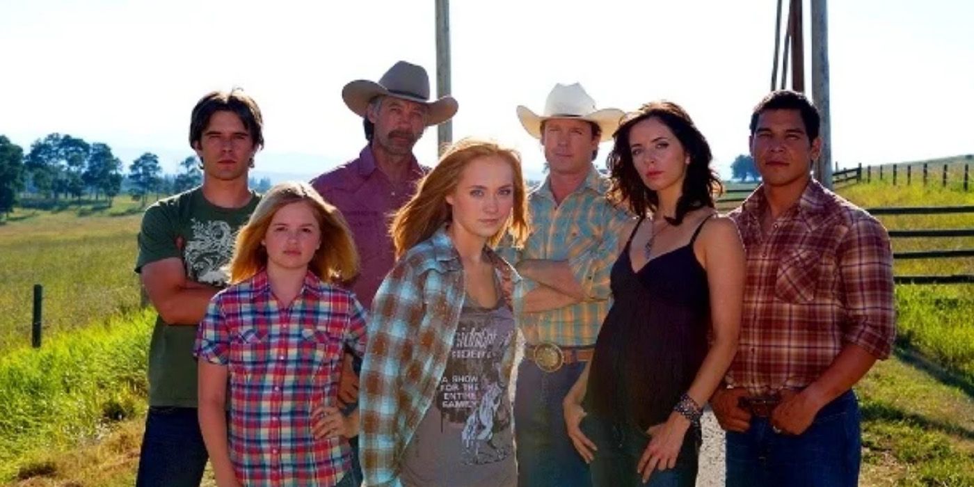 The original 'Heartland' cast, including Graham Wardle as Ty Borden, Jessica Amlee as Mallory Wells Anderson, Shaun Johnston as Jack Bartlett, Amber Marshall as Amy Fleming, Chris Potter as Tim Fleming, Michelle Morgan as Lou Fleming, and Nathaniel Arcand as Scott Cardinal.