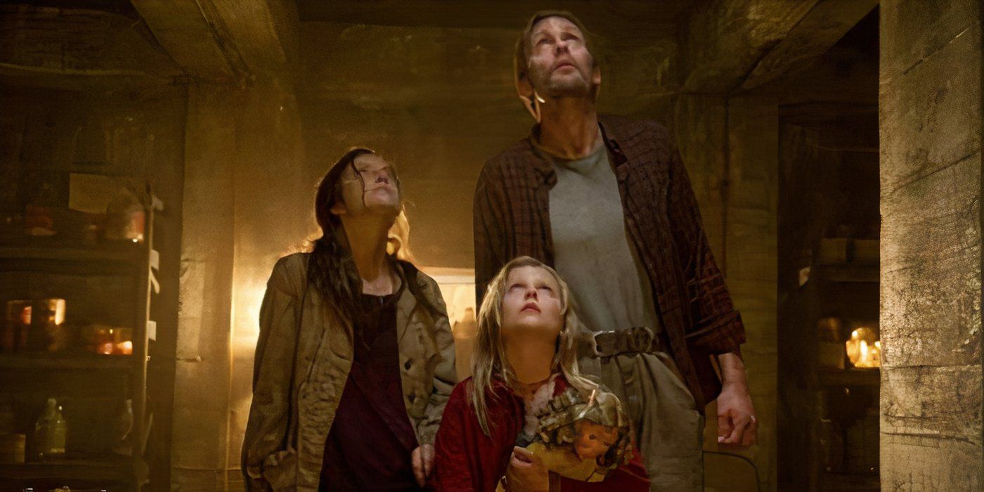 Alexander Skarsgård as Ray, Emily Alyn Lind as Zoe, and Andrea Riseborough as Claire in Hidden, 2015.