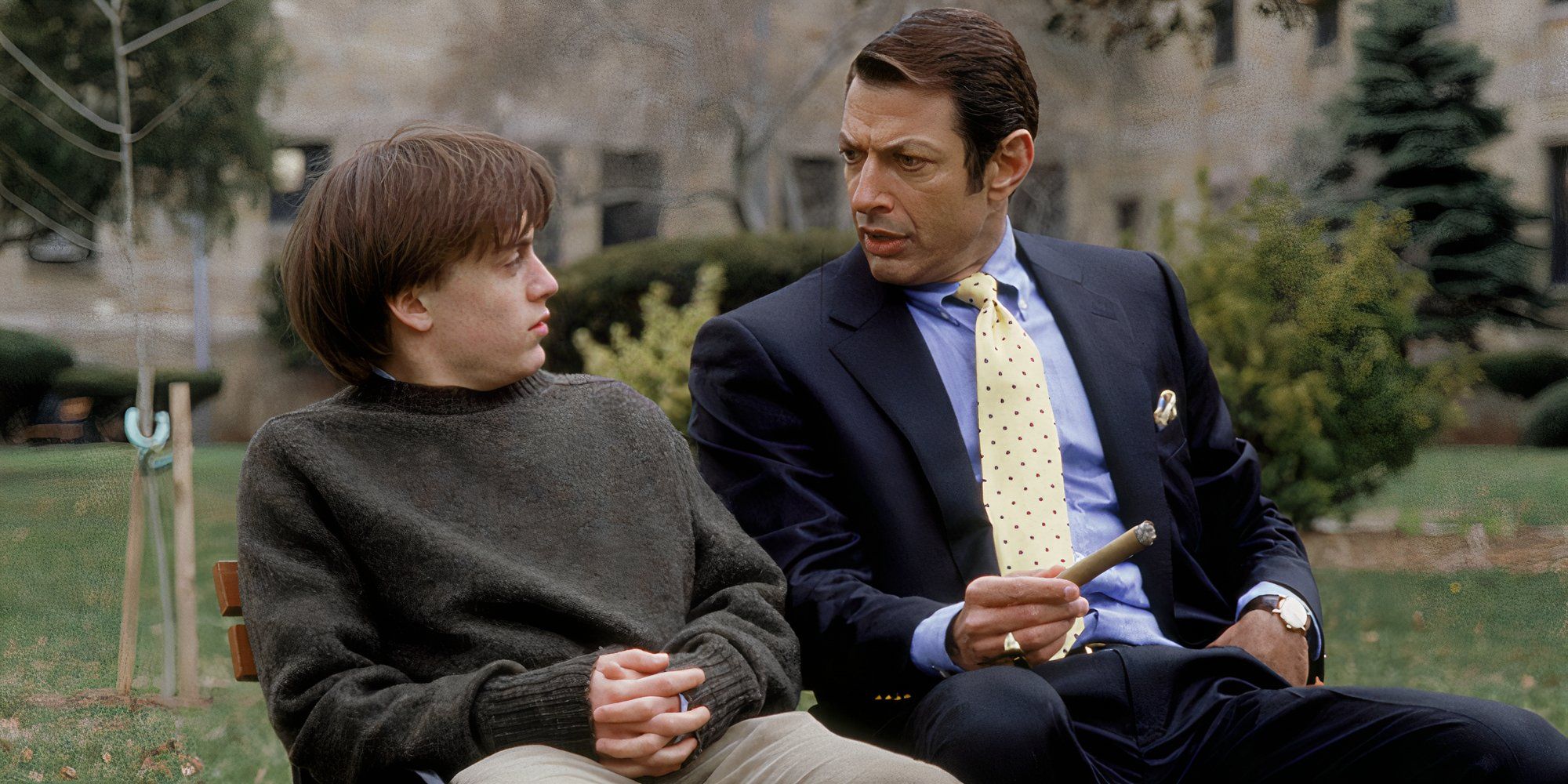 Jeff Goldblum and Kieran Culkin talking in Igby Goes Down (2002)