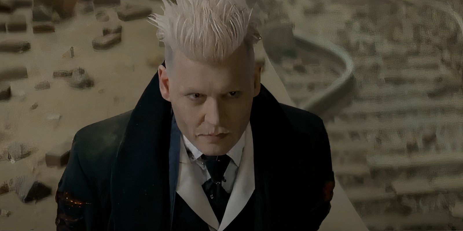 Johnny Depp as Grindelwald looking up in Fantastic Beasts and Where to Find Them