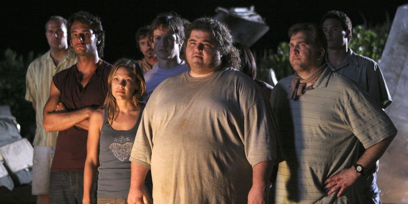 Kiele Sanchez, Rodrigo Santoro, and Jorge Garcia standing in a group in Lost Season 3