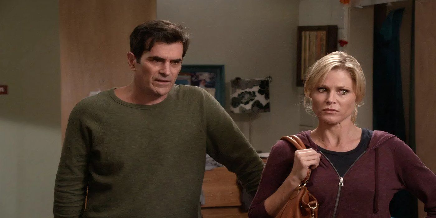 Phil and Claire talk to Haley in her dorm.