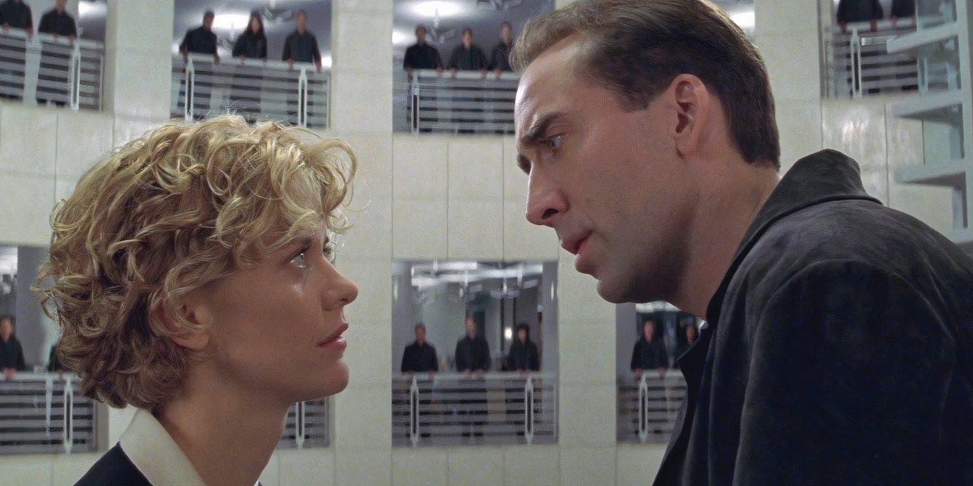 Seth (Nicolas Cage) and Maggie (Meg Ryan) having a conversation in City of Angels