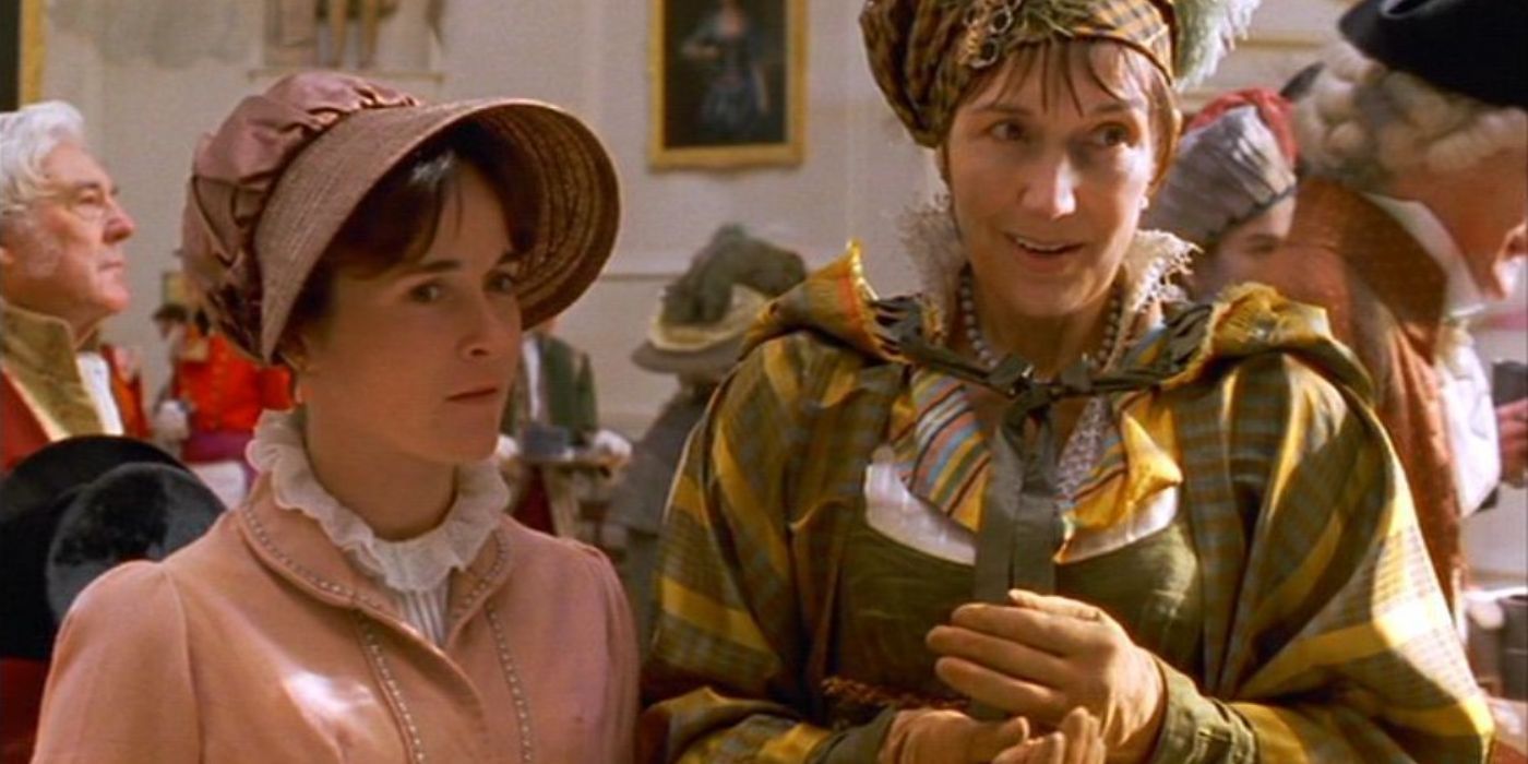 Amanda Root as Anne and Susan Fleetwood as Lady Russell in &lsquo;Persuasion&rsquo; (1995)