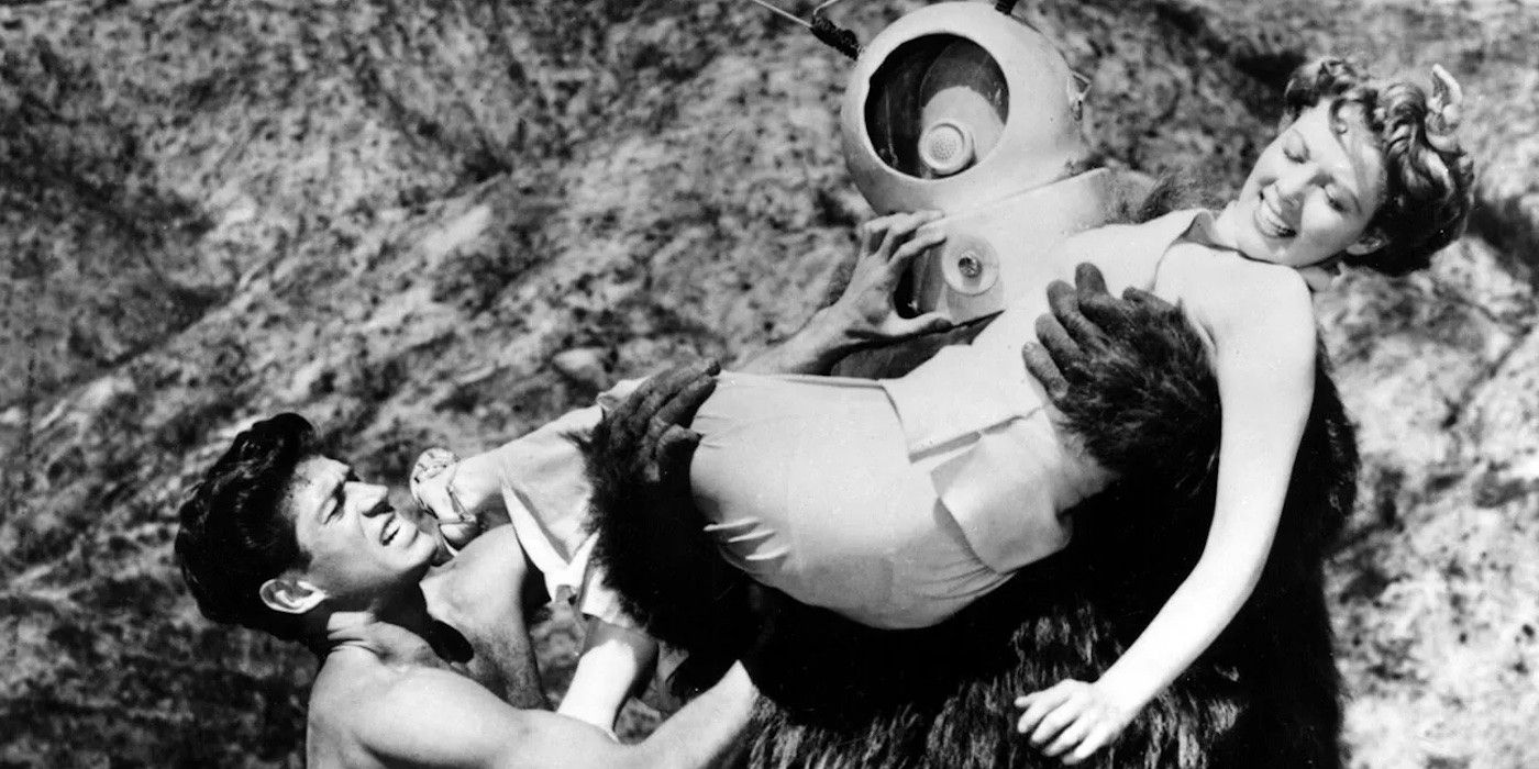 En Robot Monster, Roman (George Burrows) lucha contra Roy (George Nader) mientras secuestra a Alice (Claudia Barrett).