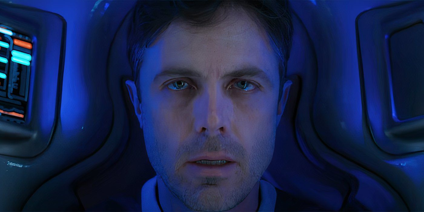 Casey Affleck in a space pod in Slingshot