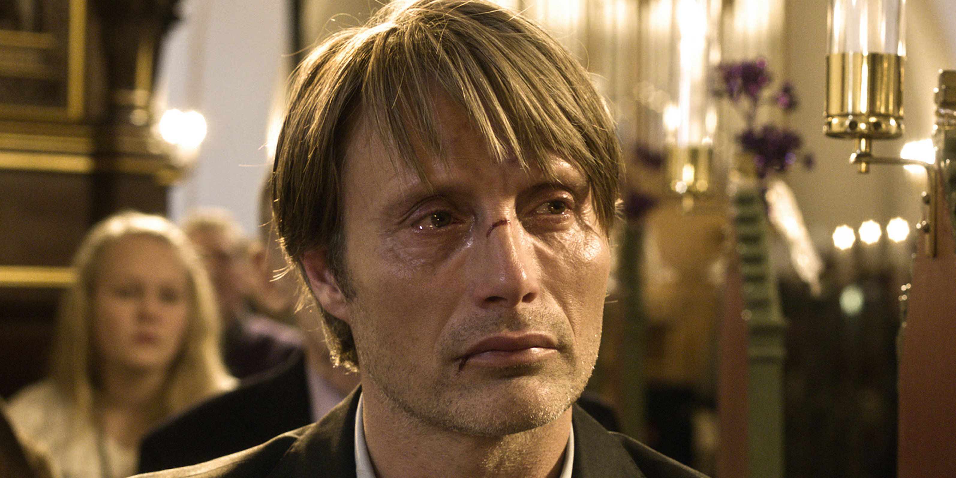 Mads Mikkelsen as Lucas crying in The Hunt (2012)