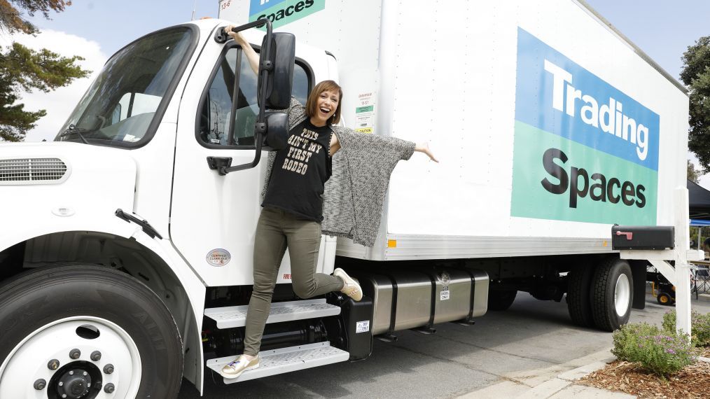 Trading-Spaces-Paige-Davis-Standing-By-Van