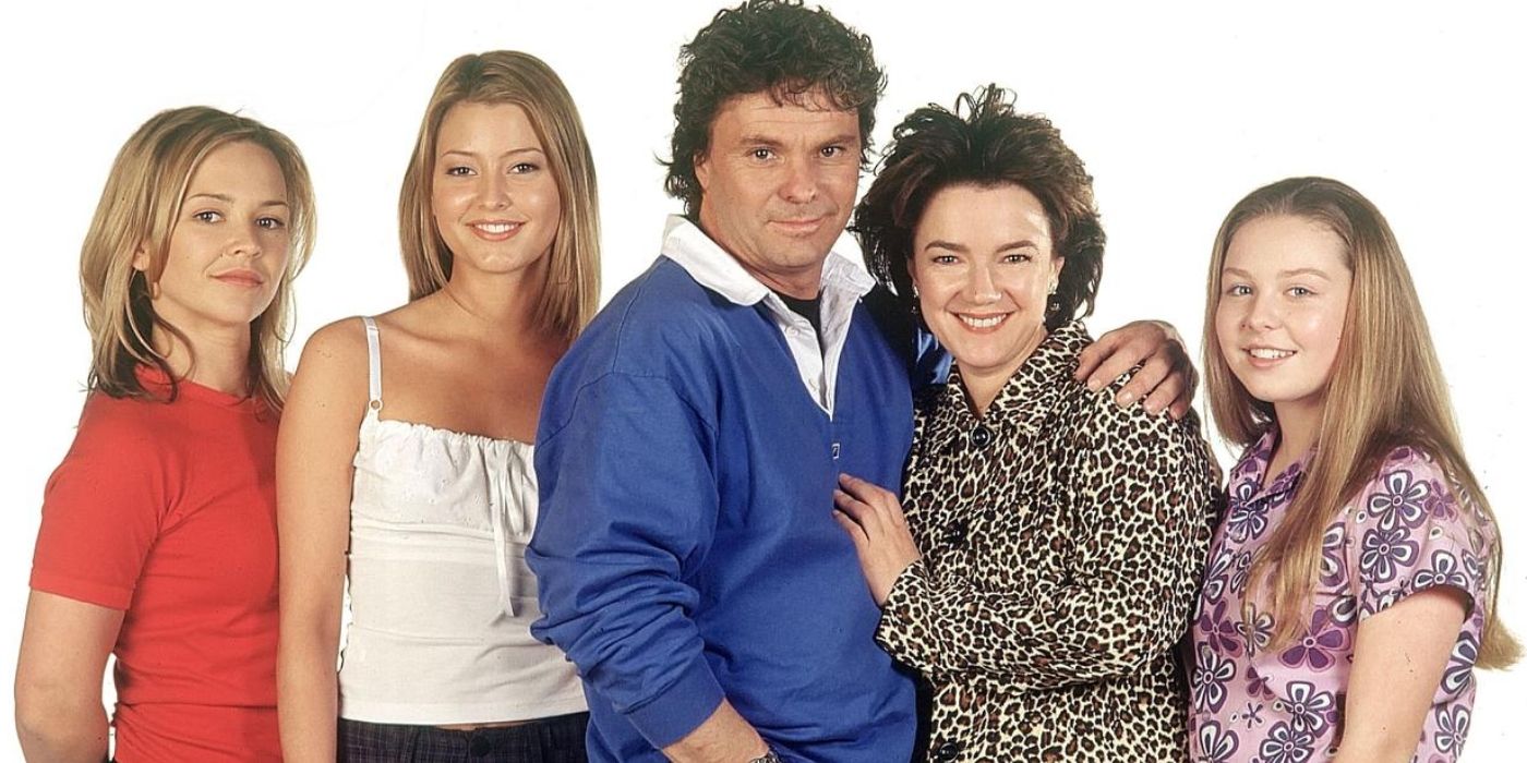 The cast of Neighbours 