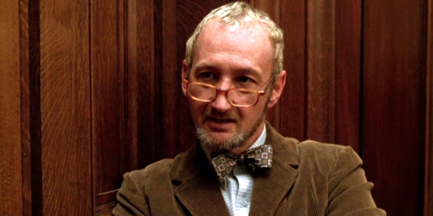 Robert Englund as Professor Wexler in Urban Legend