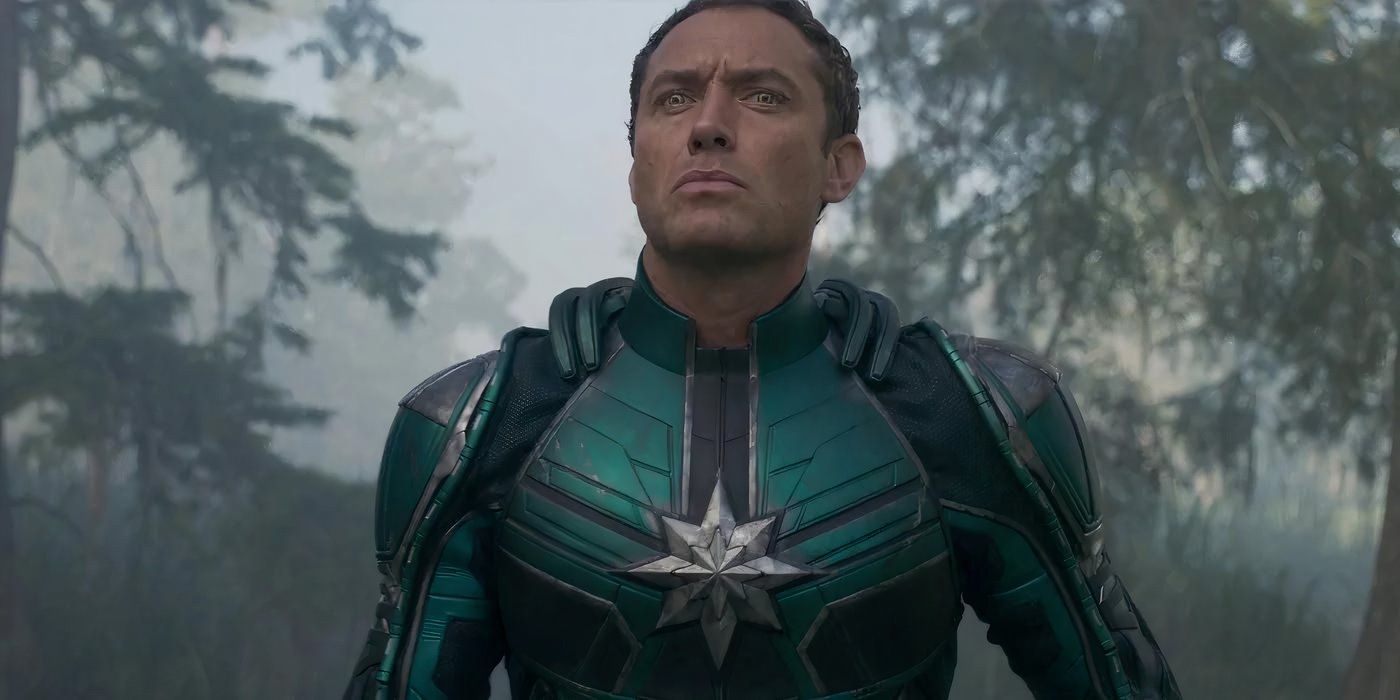 Close-up of Yon-Rogg standing proudly in Captain Marvel