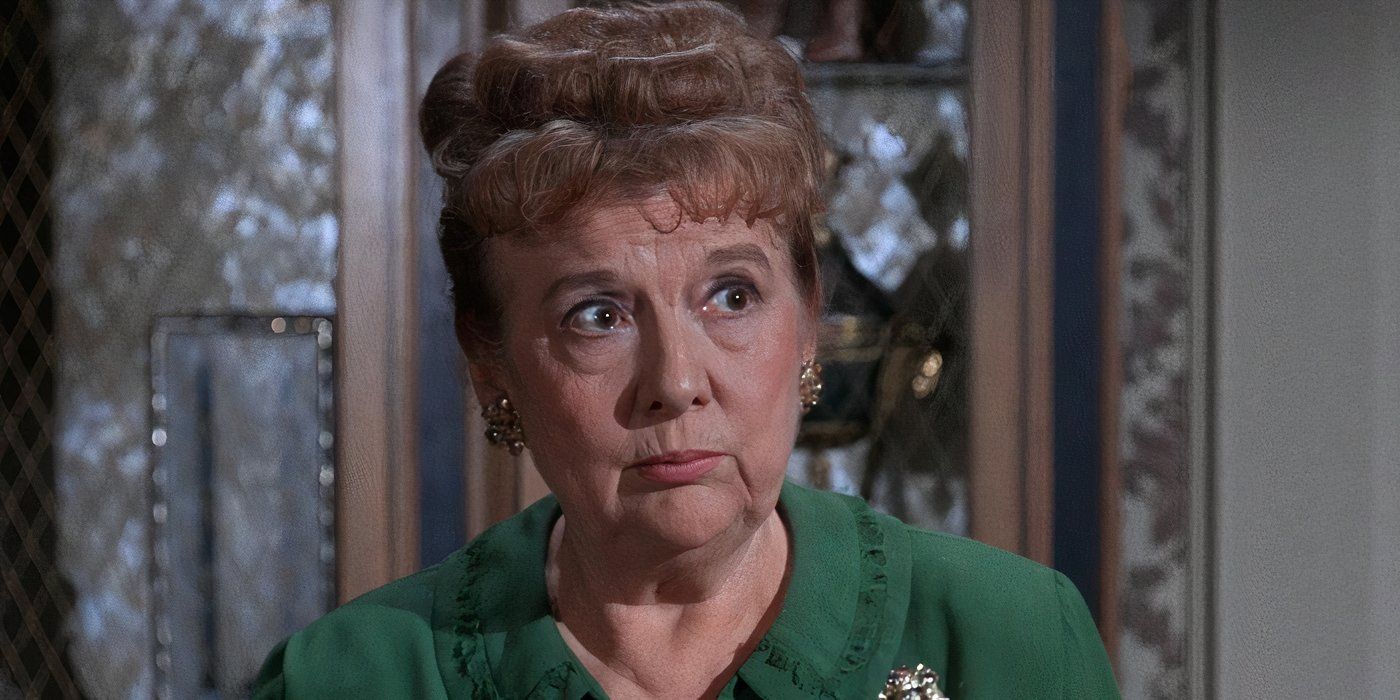 Aunt Harriet Cooper looking confused to a point beyond the camera in Batman '66