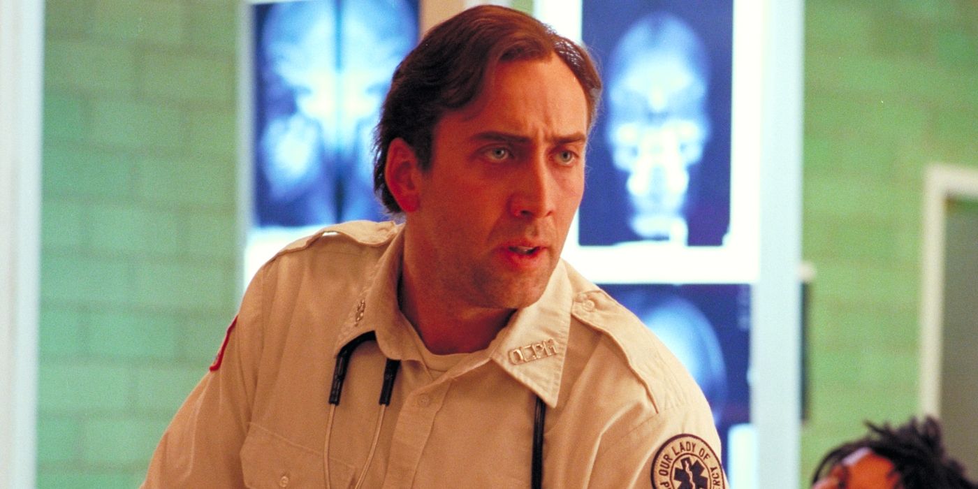 Nicolas Cage looking frantic as Frank in Bringing Out the Dead