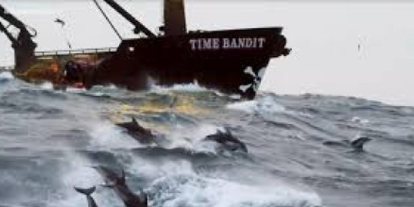 F/V Time Bandit encounters dolphins on 'Deadliest Catch.'