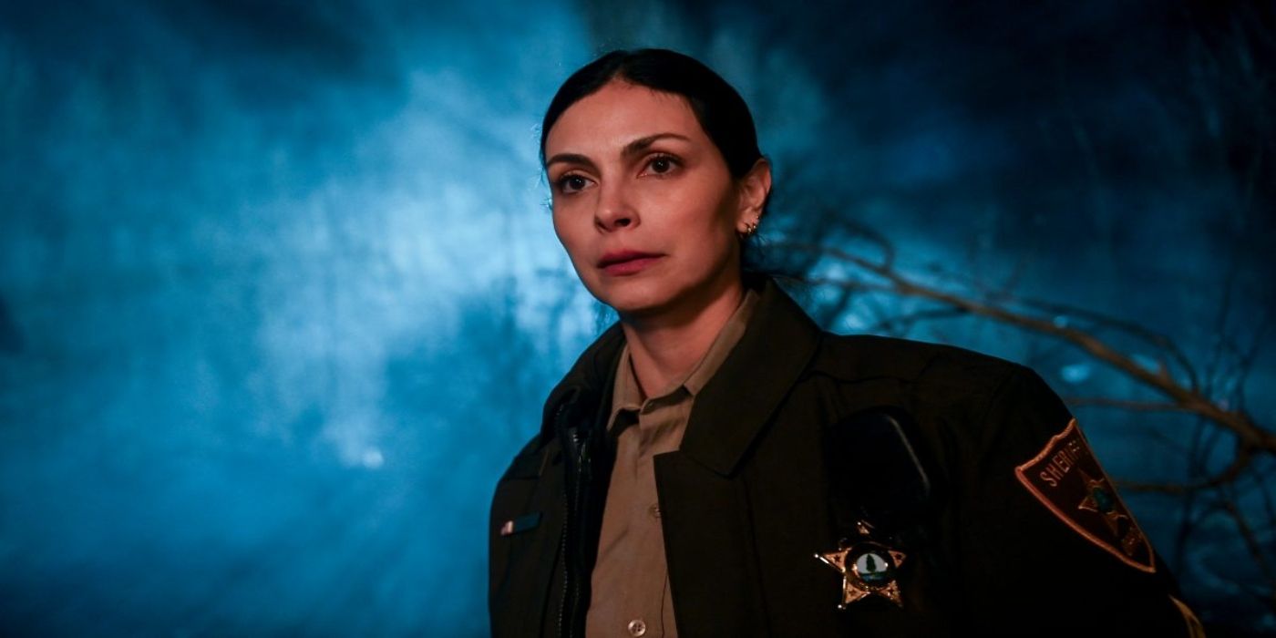 Morena Baccarin in "Fire Country" Season 2 Episode 6.