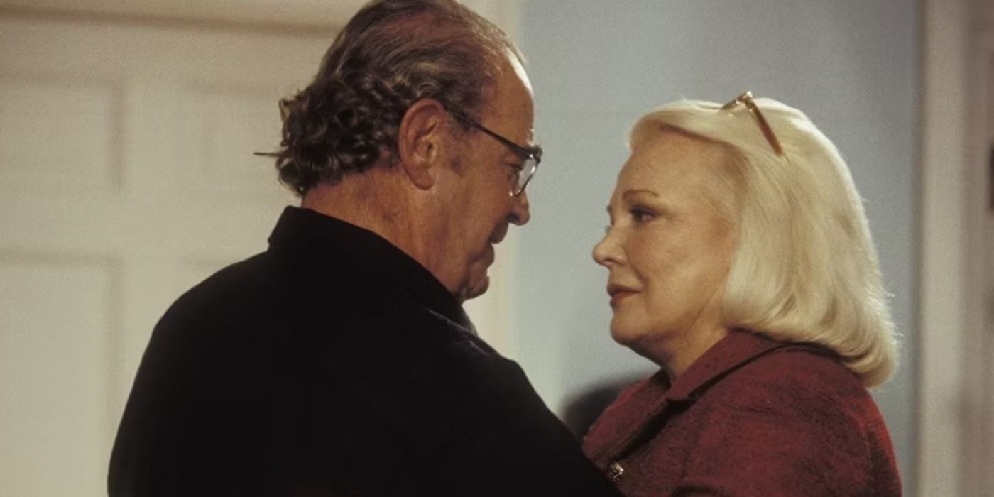 Gena Rowlands slow dancing with James Garner in a scene from 'The Notebook'.