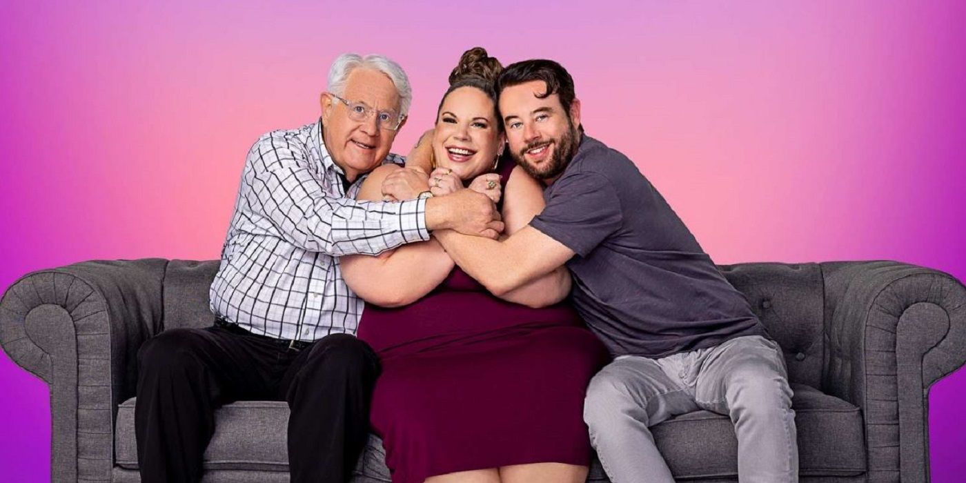 Whitney Way Thore on a couch embraced by her father Glenn and brother Hunter in My Big Fat Fabulous Life.