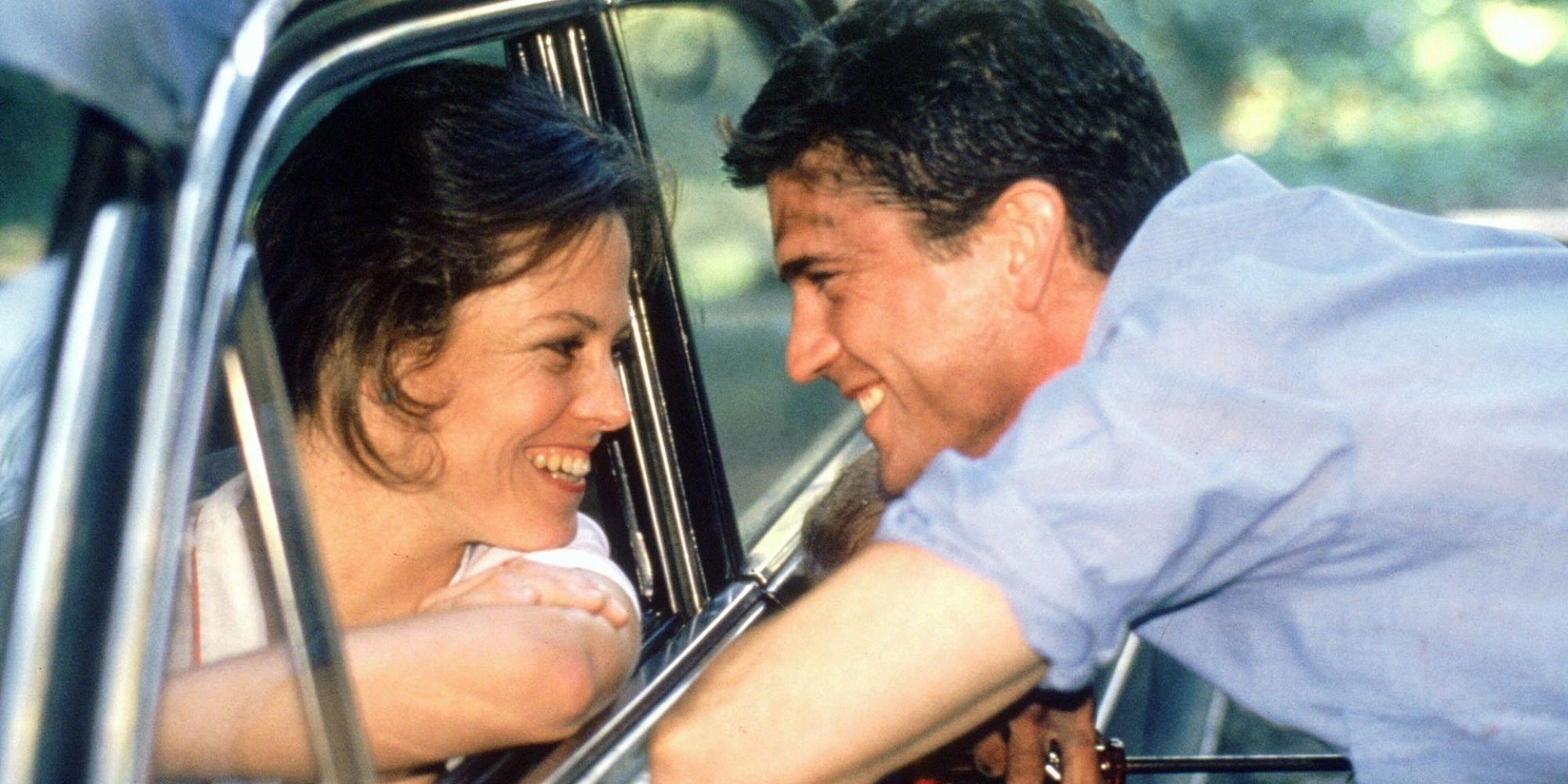 Mel Gibson and Sigourney Weaver in The Year of Living Dangerously (1982)