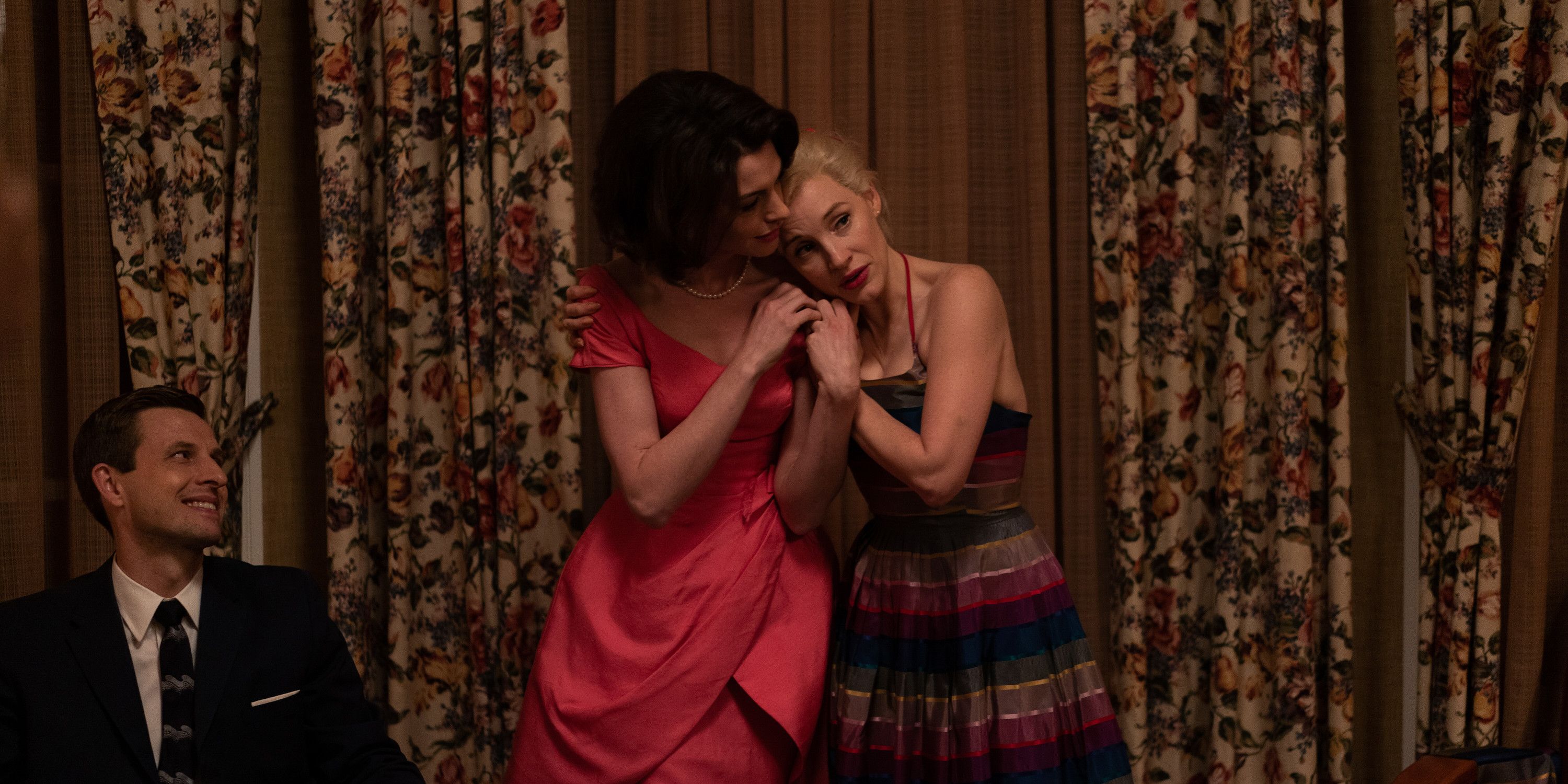 Anders Danielsen Lie, Anne Hathaway, and Jessica Chastain in Mothers' Instinct