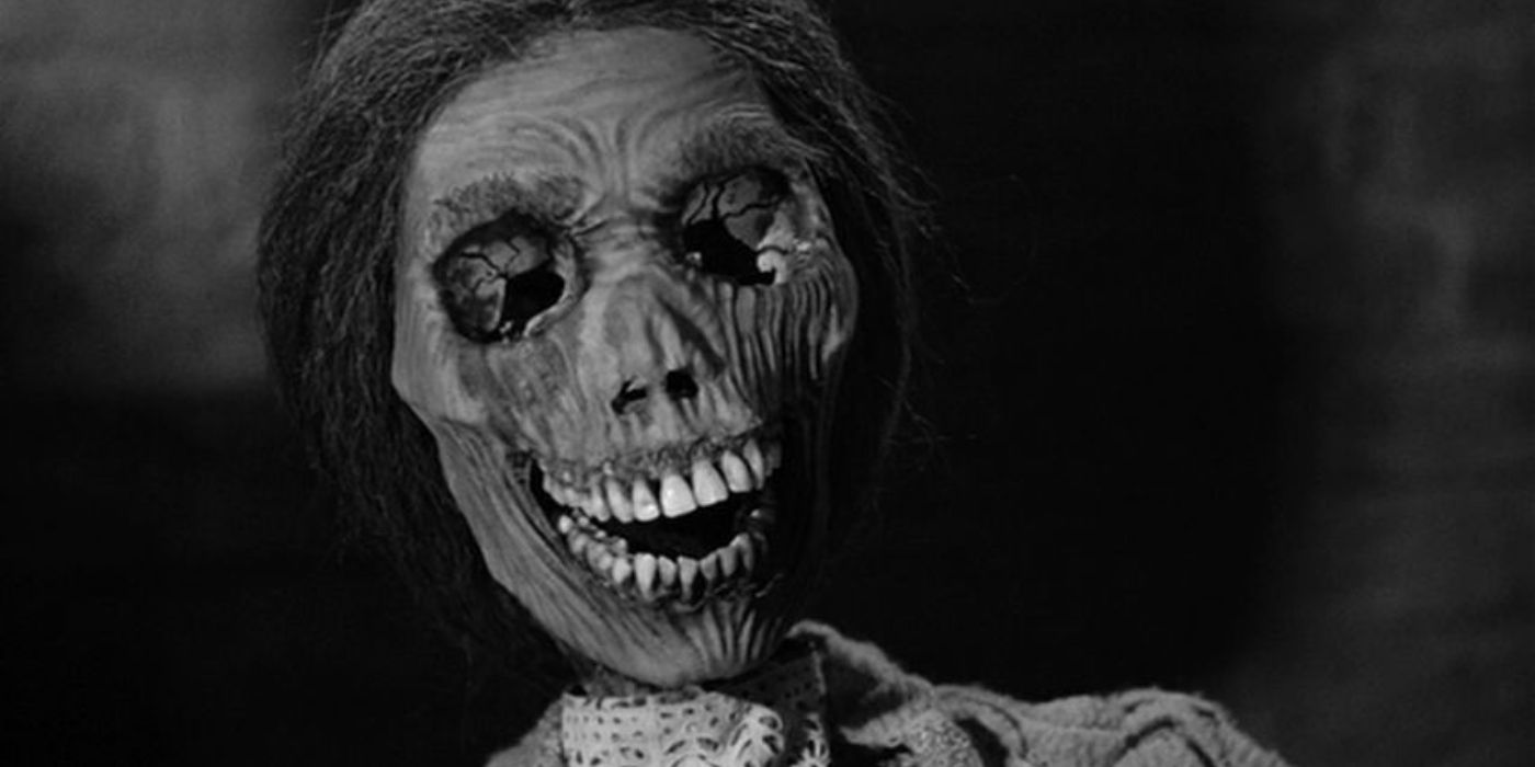 Norma Bates as a skeleton in Psycho