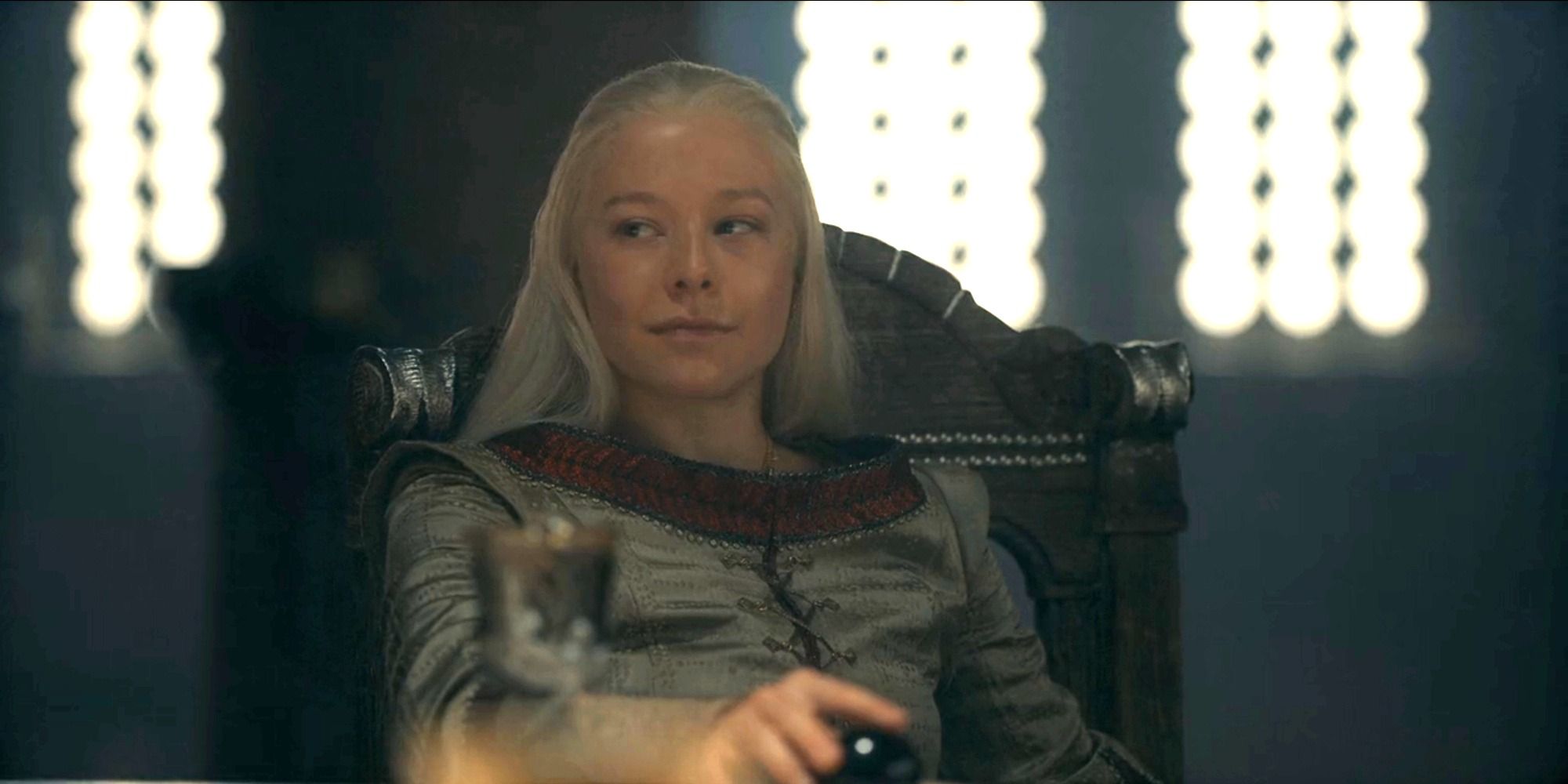 Rhaenyra (Emma D'arcy) attends the King's Small Council meeting in season 1, episode 6.