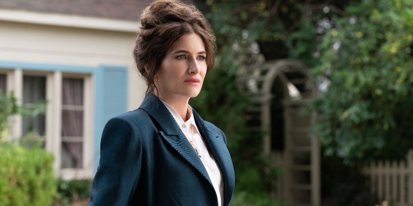 Kathryn Hahn in Agatha All Along standing outside her home Episode 2