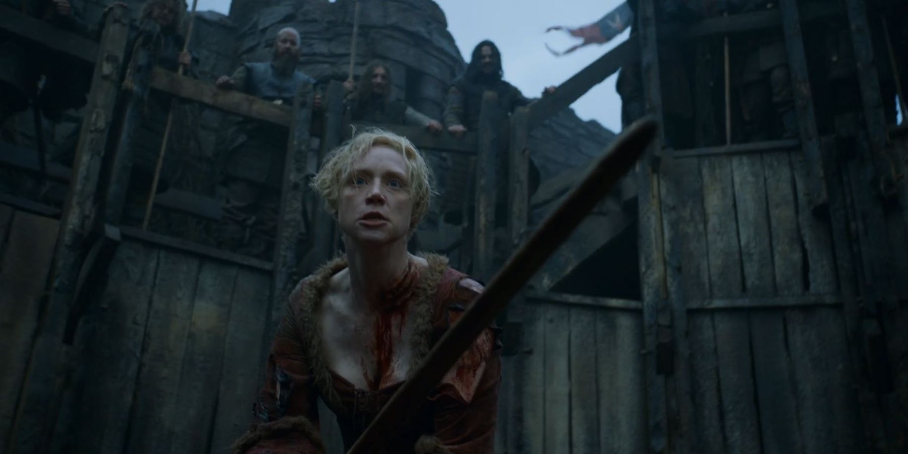 Brienne (Gwendoline Christie) fighting in a pit in &lsquo;Game of Thrones&rsquo; (1)