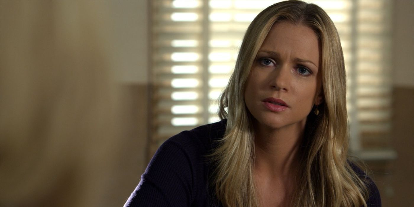 AJ Cook as JJ Jareau with a concerned look on her face in Criminal Minds.