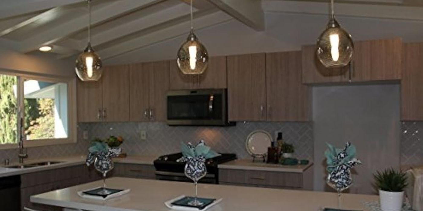 The kitchen from 'Midcentury Markup' episode of 'Flip or Flop.'