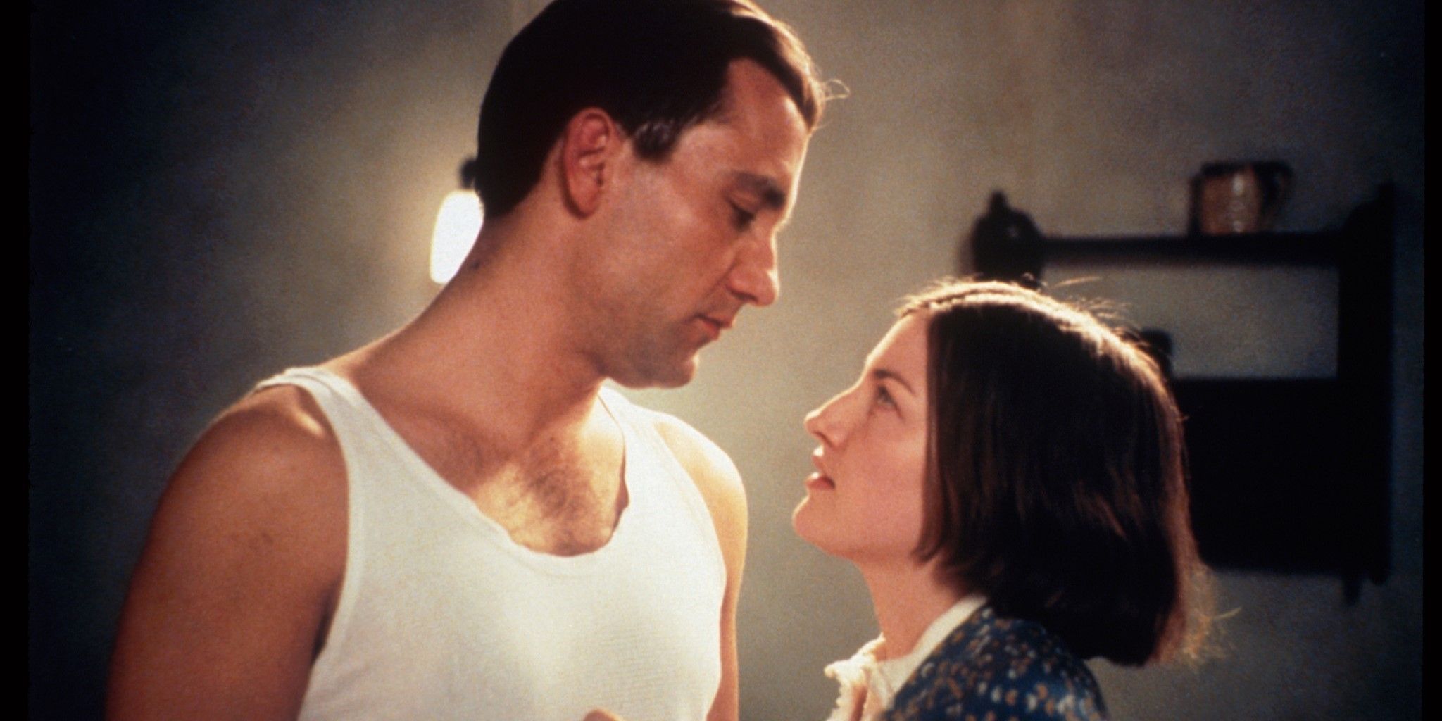 Clive Owen and Kelly MacDonald in Gosford Park