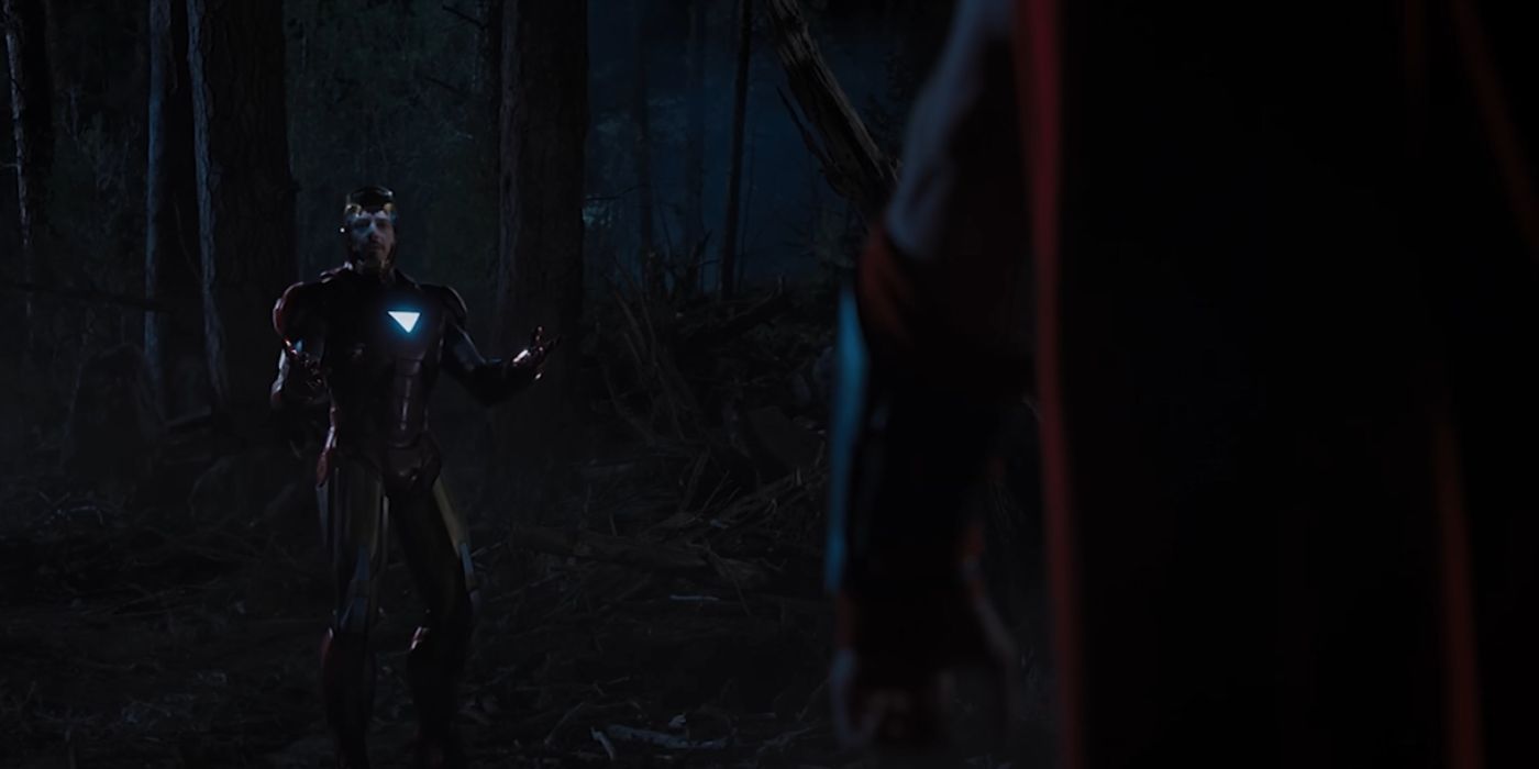 Iron Man joking to Thor with his faceplate up in The Avengers