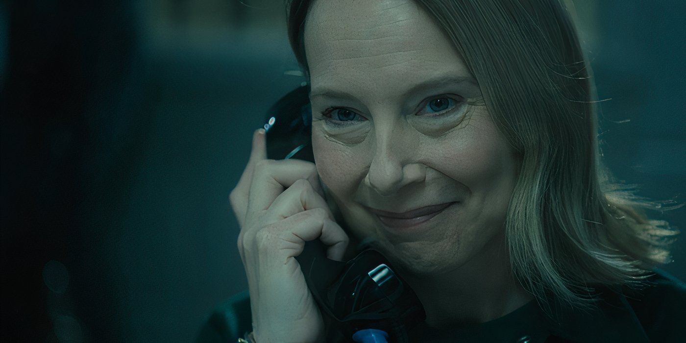 Jan (Amy Ryan) smiles in 'Only Murders in the Building'