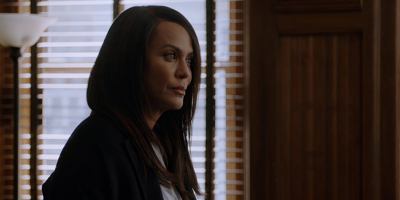 Nicole Ari Parker as Deputy Superintendent Sam Miller in Chicago PD.