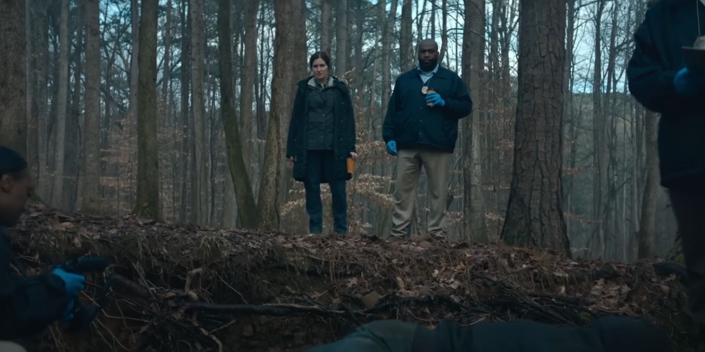 Kathryn Hahn as Agatha Harkness in detective show Agnes of Westview in Agatha All Along Episode 1
