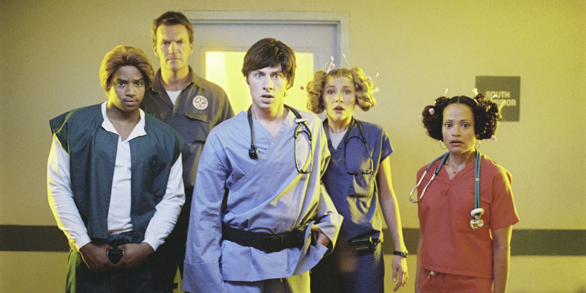 The cast dressed as Star Wars characters standing in a hospital corridor in Scrubs.