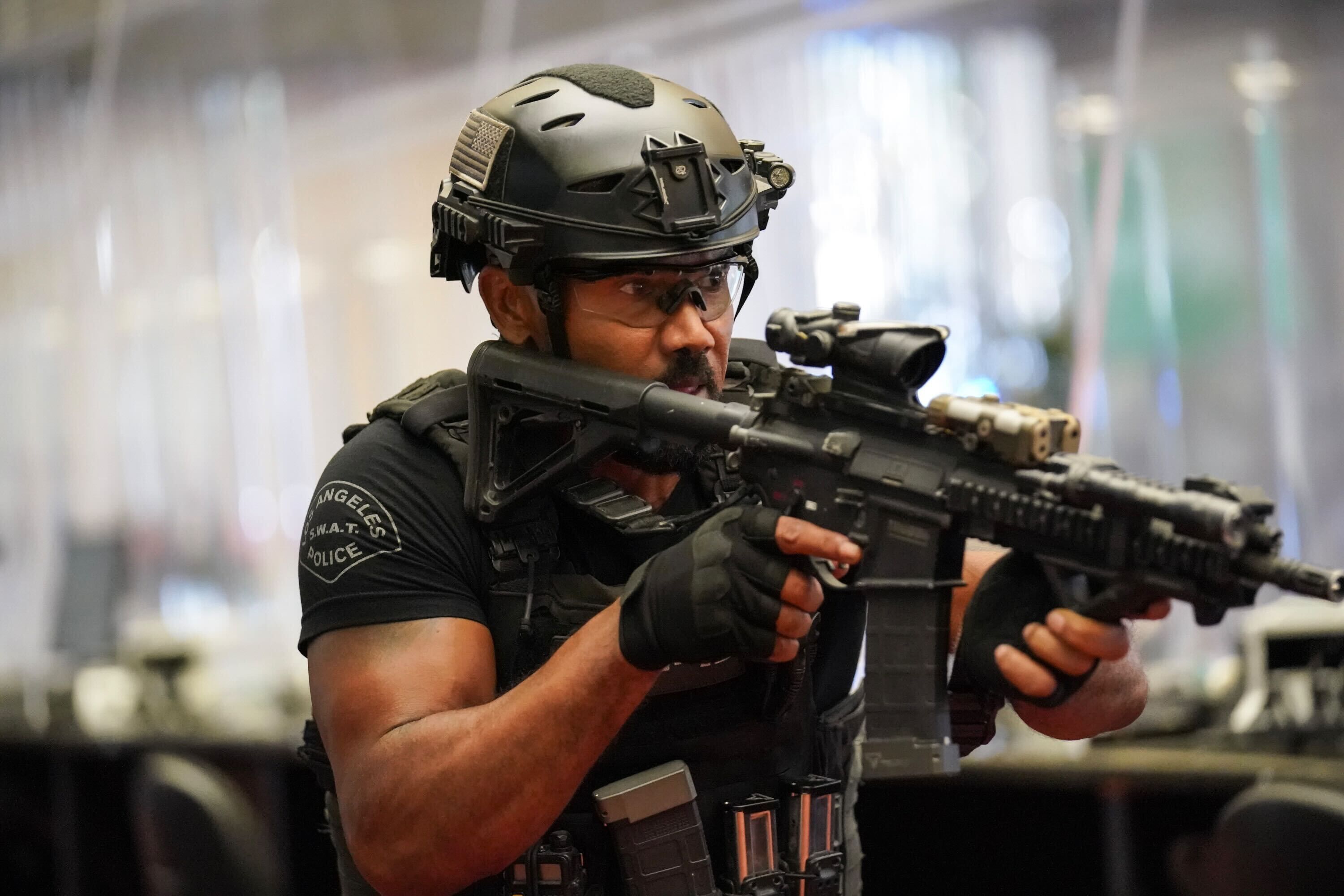 Shemar Moore as Hondo in SWAT 2