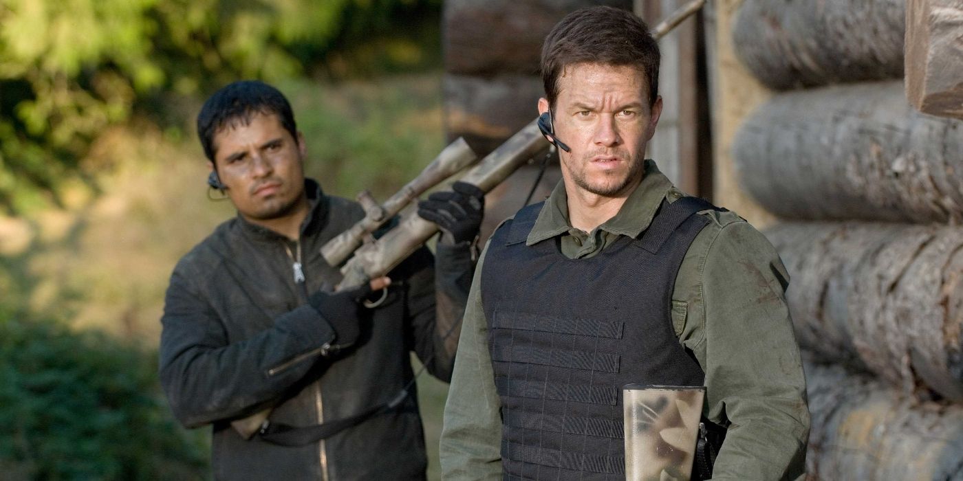 Mark Wahlberg as Bob Lee Swagger and Michael Pena as Nick Memphis taking cover in Shooter