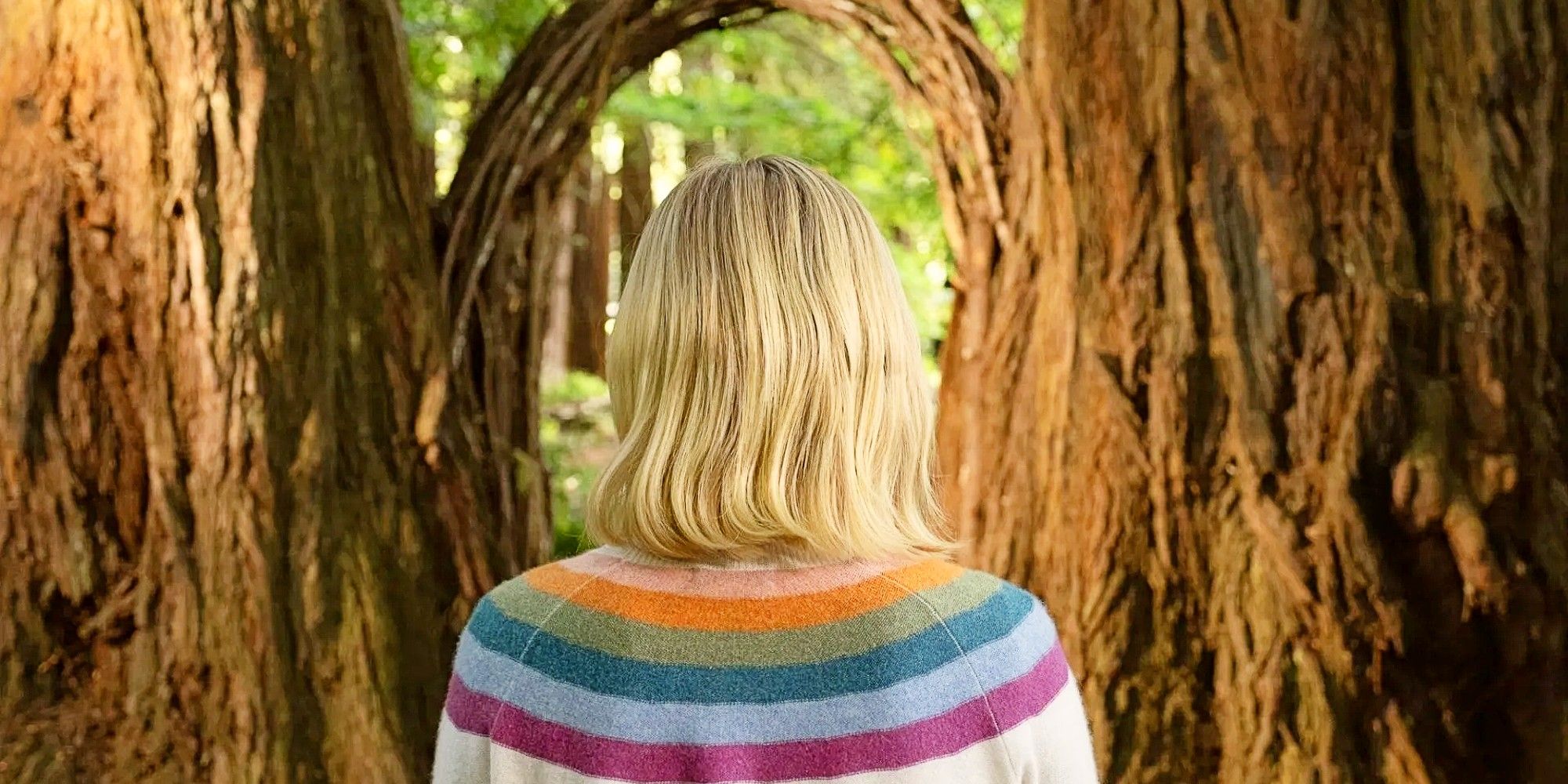 Eleanor Shellstrop&rsquo;s back as she walks through the afterlife door in The Good Place series finale