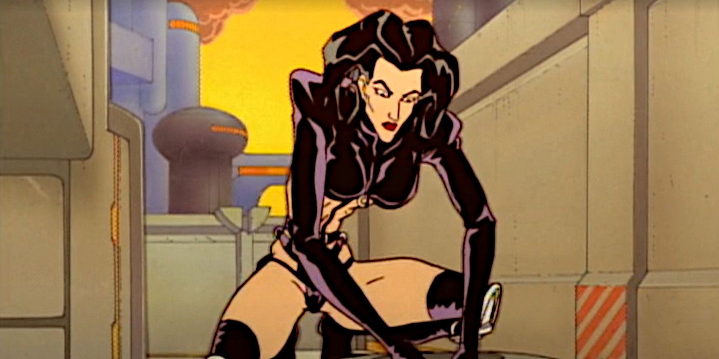 Aeon Flux sneaks into a tunnel on the ground in a secret base in 'Aeon Flux.'