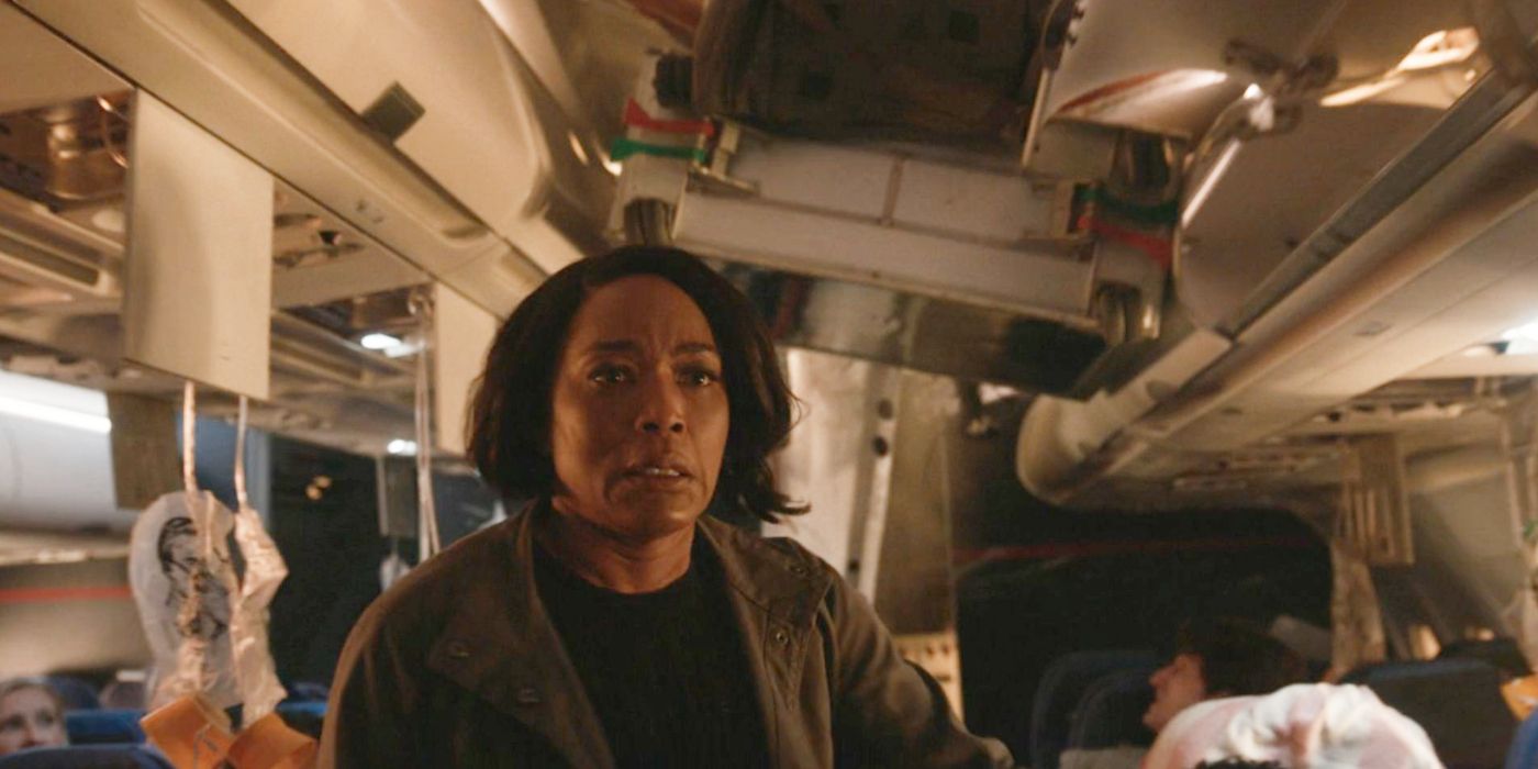 Angela Bassett's Athena Grant on a destroyed plane in 9-1-1